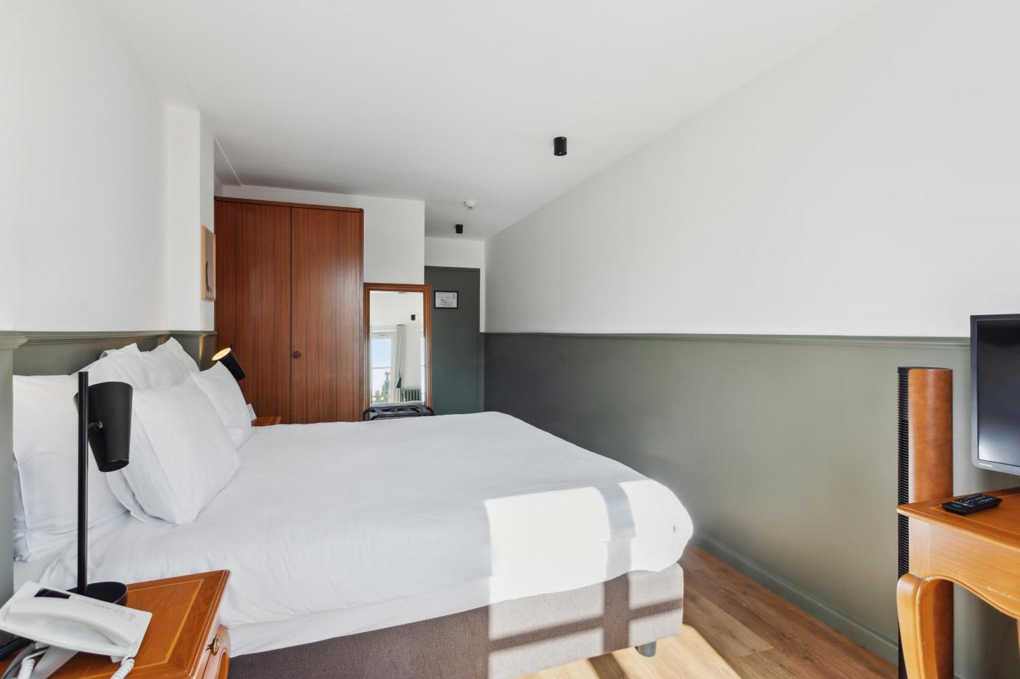Hôtel de la Nouvelle Couronne Morges Quarto foto