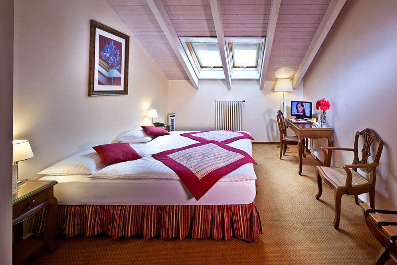 Hôtel de la Nouvelle Couronne Morges Quarto foto