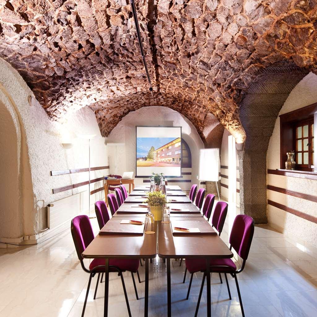 Hôtel de la Nouvelle Couronne Morges Instalações foto